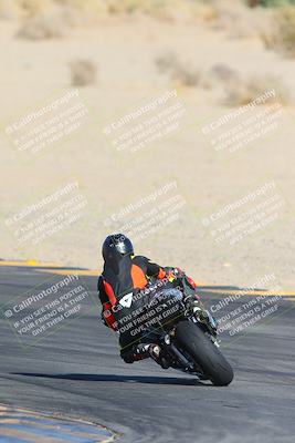 media/Dec-05-2024-Racers Edge (Thu) [[e102e0690b]]/3-B Group/Session 1 Turn 8 Backside/